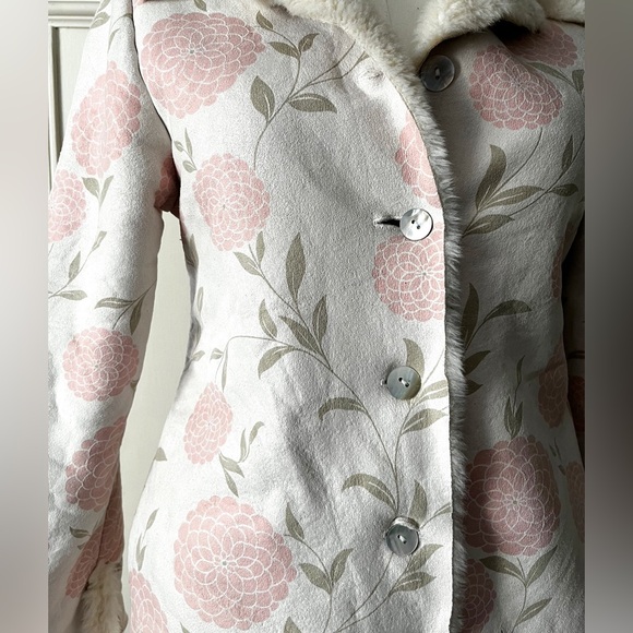 Laura Ashley Made In France Vegan Suede FauxFur Lined Cream and Pink Floral Coat - Picture 6 of 14
